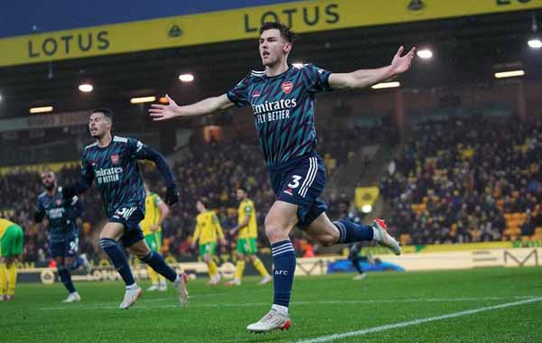 Đại thắng 5-0, Arsenal xây chắc vị trí thứ 4 ở Ngoại hạng Anh