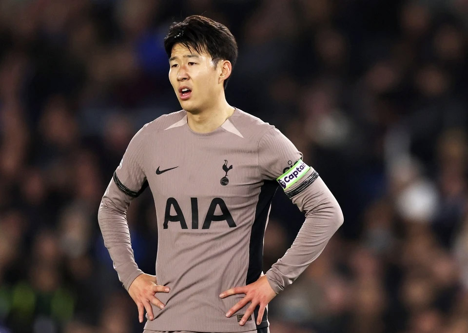 Tottenham thua Brighton trong trận cầu có 6 bàn thắng