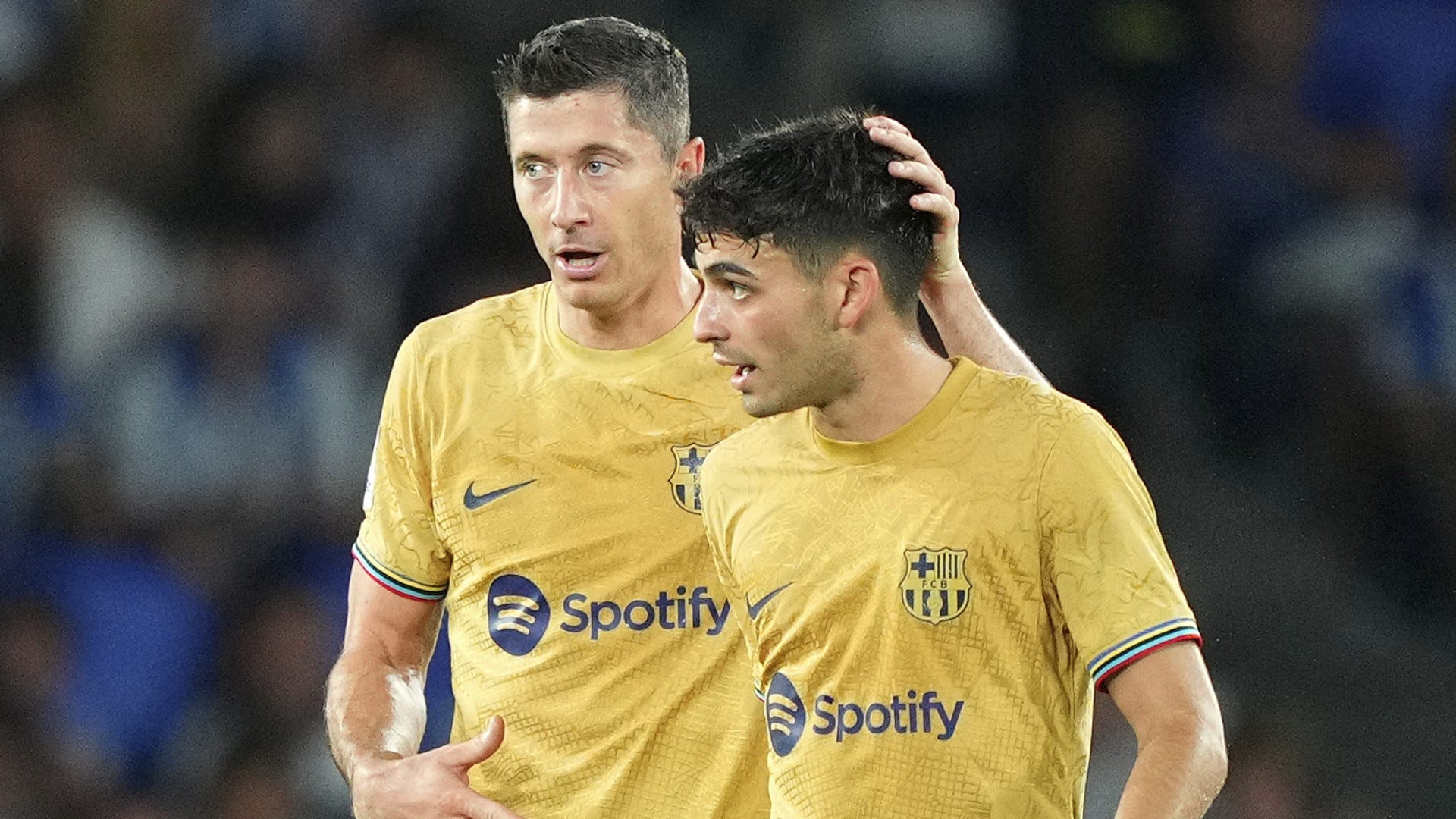 Lewandowski góp công đầu trong chức vô địch của Barca