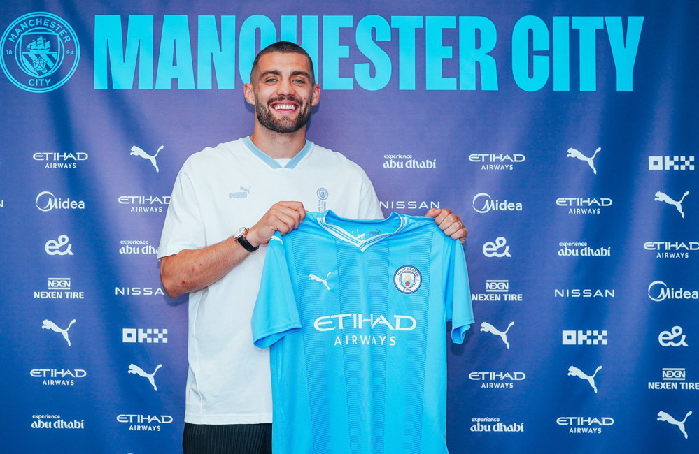 Man City công bố tân binh cực chất