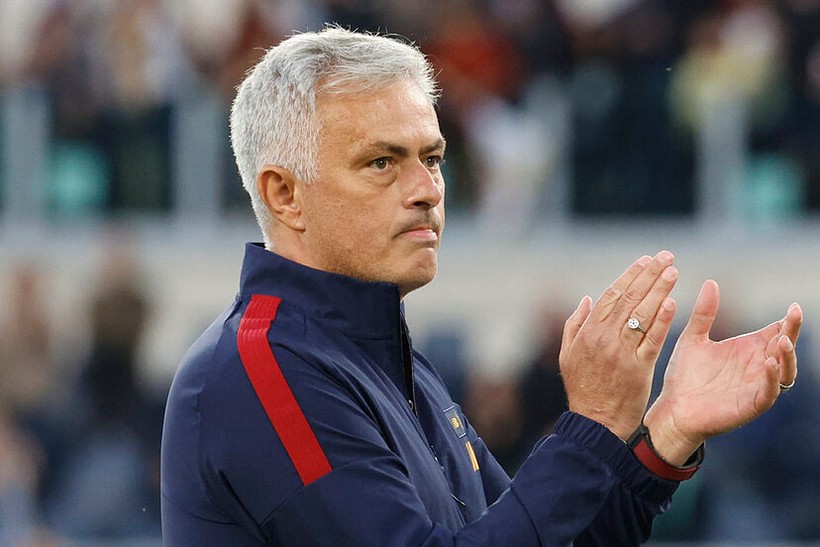 HLV Mourinho muốn dẫn dắt đại gia bóng đá châu Âu