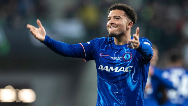 Chelsea chấp nhận mất tiền, đẩy Sancho trở lại MU