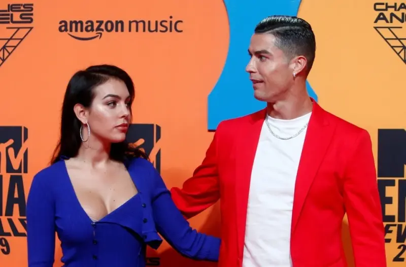 Lộ ngày cưới của Ronaldo và Georgina?