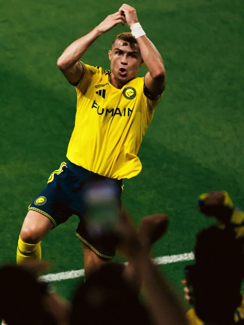 Ronaldo không chiến tuyệt đỉnh giúp Al Nassr bỏ túi 3 điểm