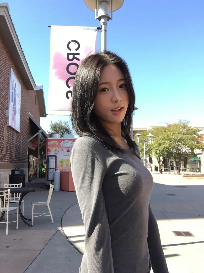 Yang Seung Hye, vận động viên đấu kiếm hút hồn với vẻ đẹp như AI
