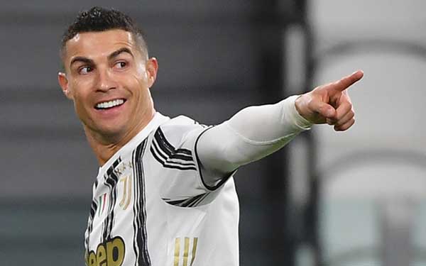 Ronaldo: 'Không ai được đùa giỡn với tên tuổi của tôi'